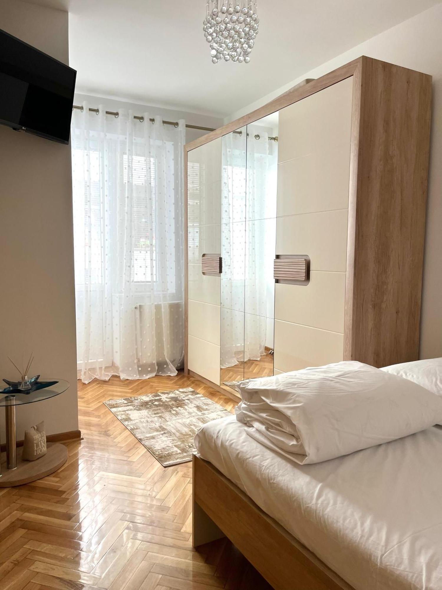 Apartmán Lumo Ni Exteriér fotografie